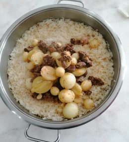 MEŞHUR TESTİ KEBABI